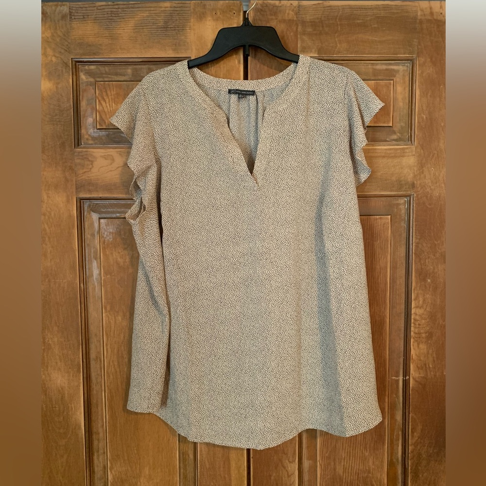 Adrianne Papell Blouse w/ruffled detail || Size 3X